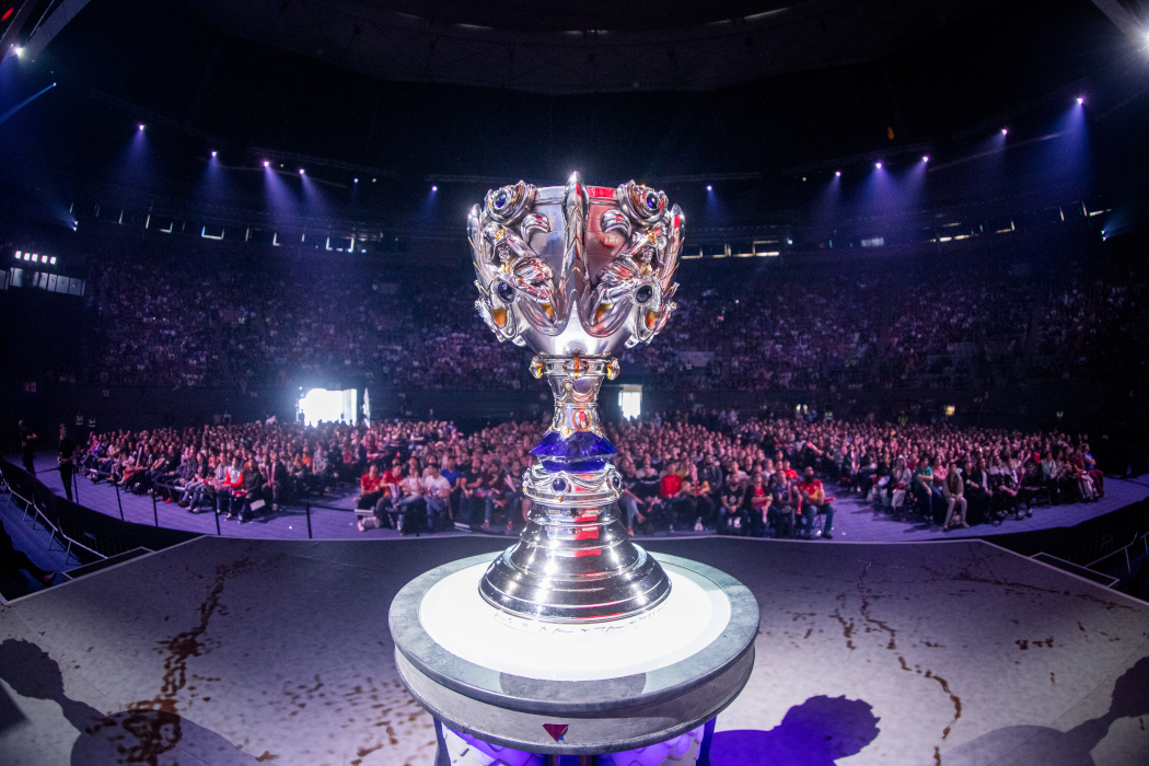 FPX has defeated G2 to win the Worlds 2019 Finals
